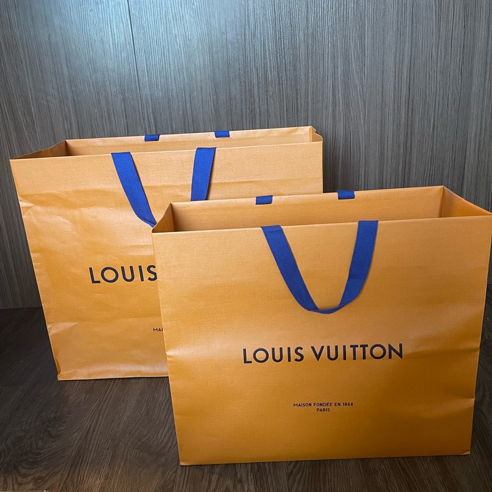 LOUIS VUITTON SHOPPING BAG
